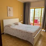 Apartman Da Rocha 2 *